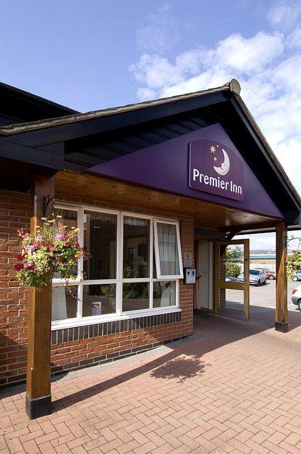 Premier Inn Swansea North Morriston Exterior foto